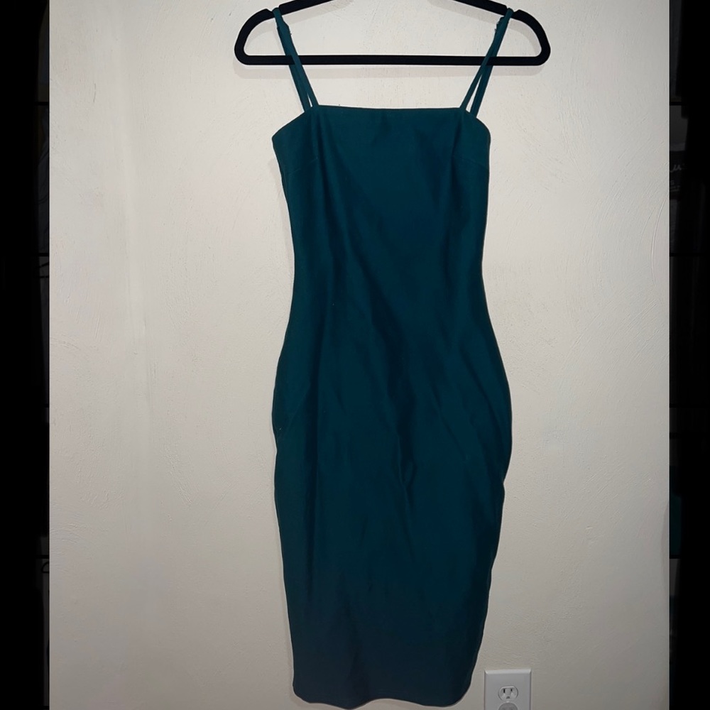Lulu’s Paulina Bodycon Midi Dress
